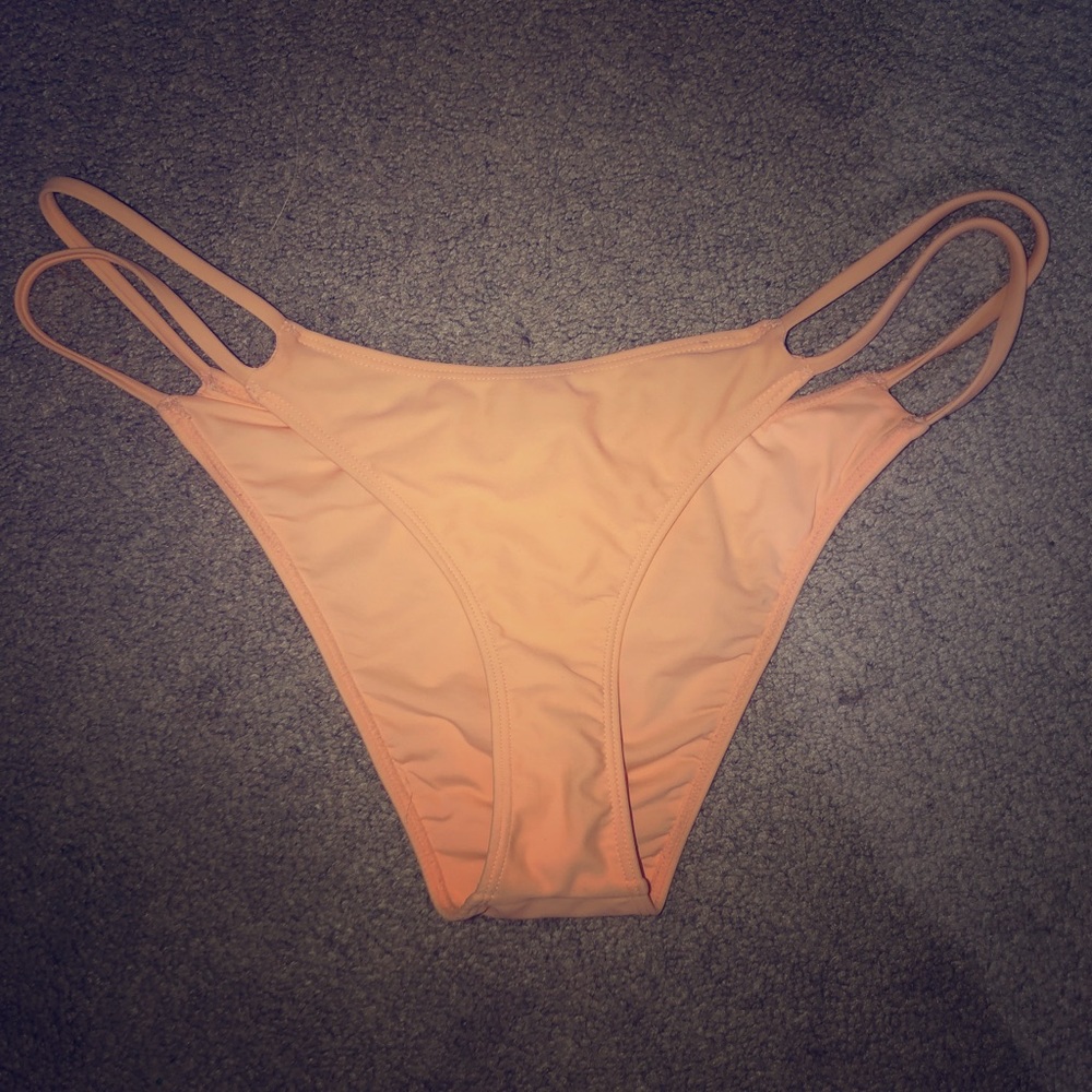 Bikini bottoms